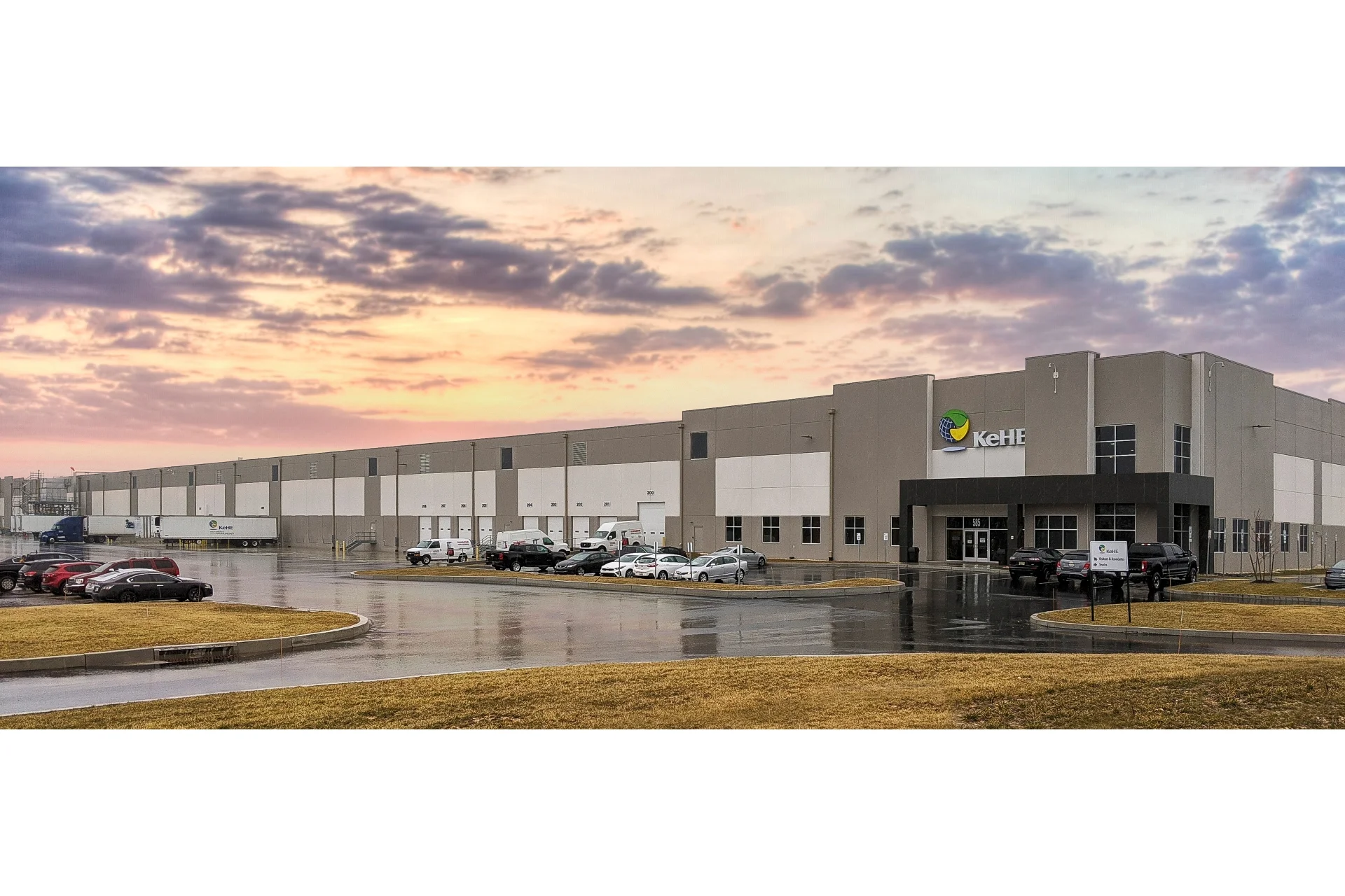 building front exterior and parking lot